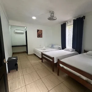 Hotel Los Amigos Standard Rooms 1 Pax + Tours